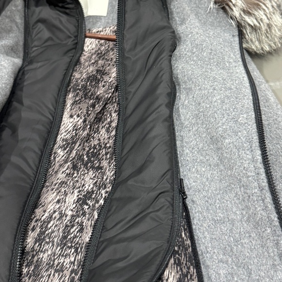 Sofia & Kyo Charlena Fox Fur-Trim, Wool-Blend Coat - Picture 7 of 9